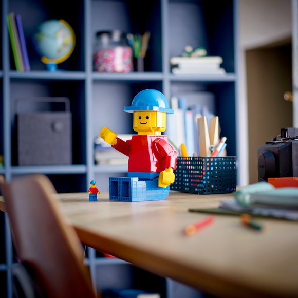 Lego 40649 Up-Scaled LEGO Minifigure New Sealed NIB IN HAND - Picture 10 of 15